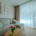 Nadmorska Florina Dwupoziomowe Z Tarasami *