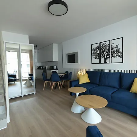 Nadmorska Florina Dwupoziomowe Z Tarasami *