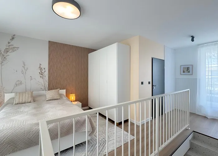 Nadmorska Florina Dwupoziomowe Z Tarasami Apartman *